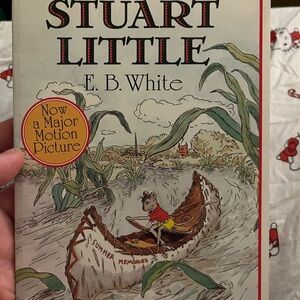 Stuart Little by E.B. White - Harper Trophy